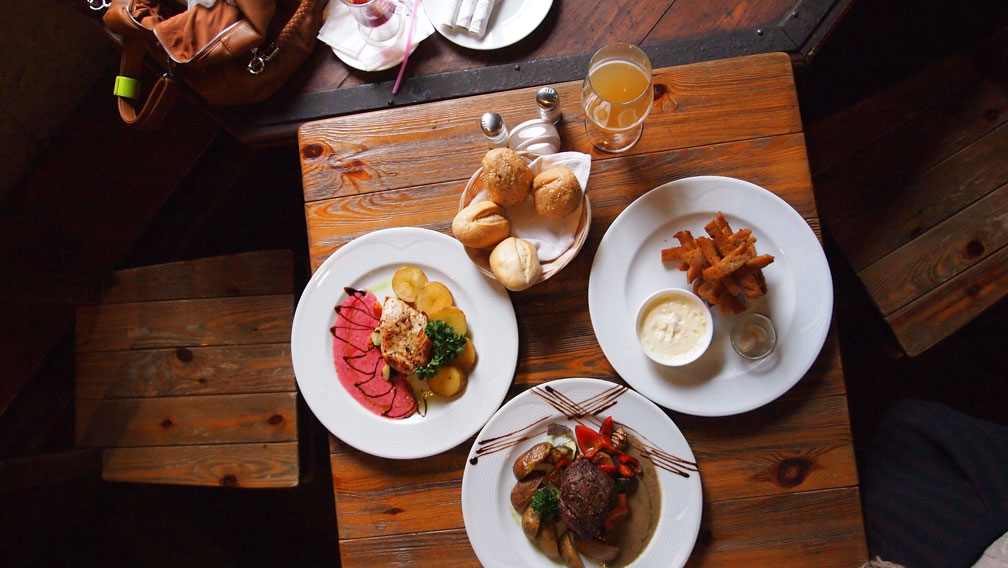 photo plateau repas de l'orée de lansot